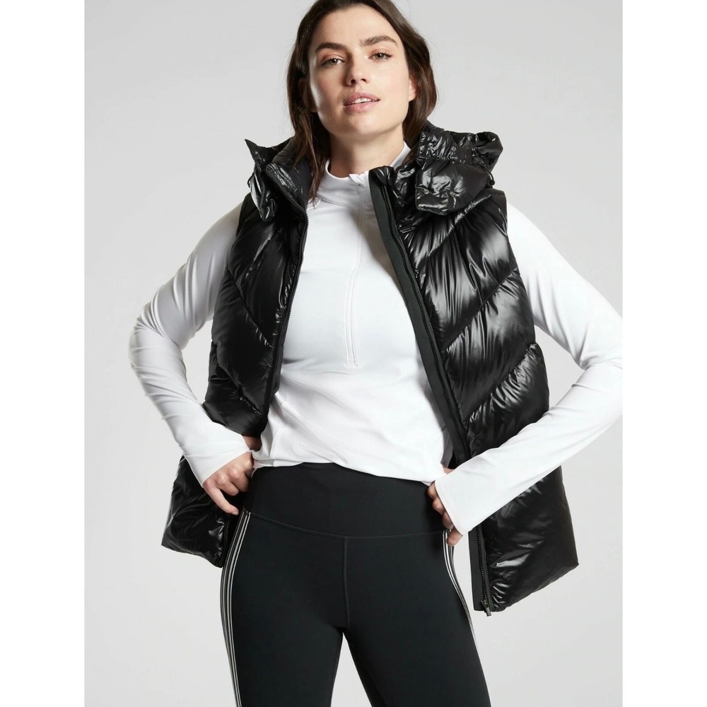 Athleta Downtown Puffer Vest Small Black Shiny Goose Down Quilted Sleeveless